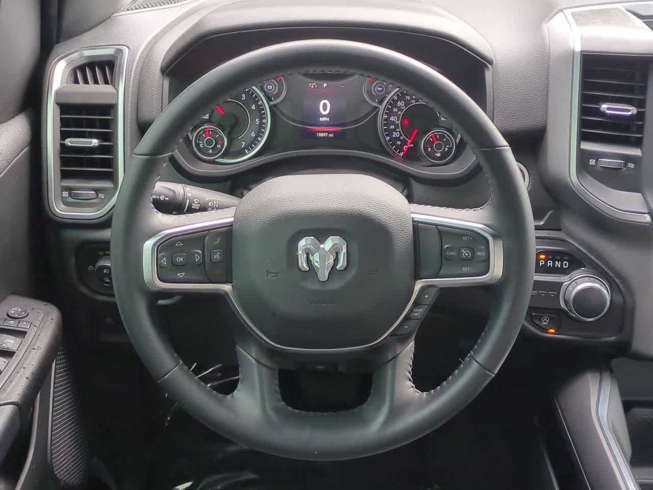 Thumbnail: 2024 RAM 1500 - 23