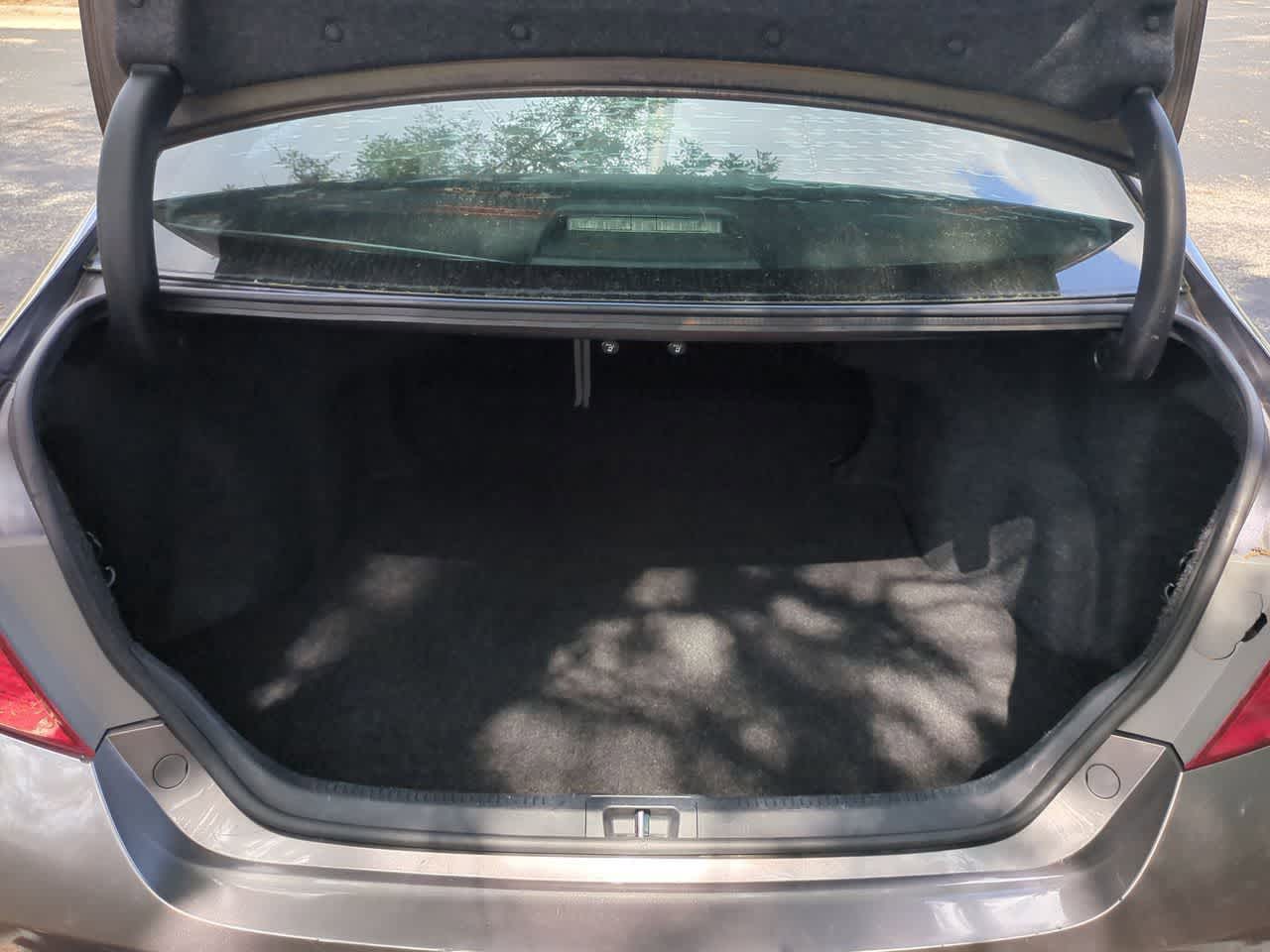 Thumbnail: 2017 Toyota Camry - 33