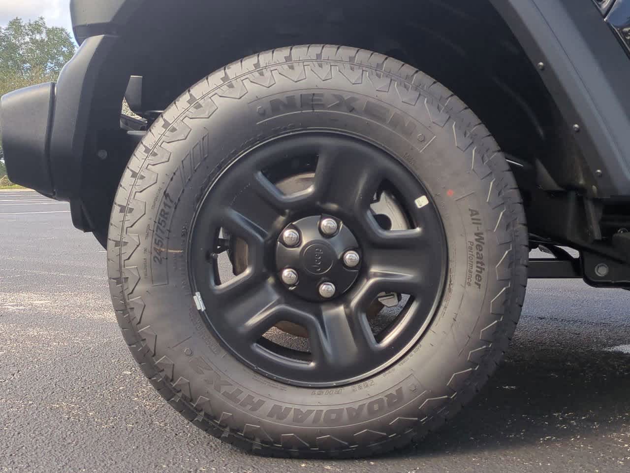 Thumbnail: 2025 Jeep Wrangler - 14