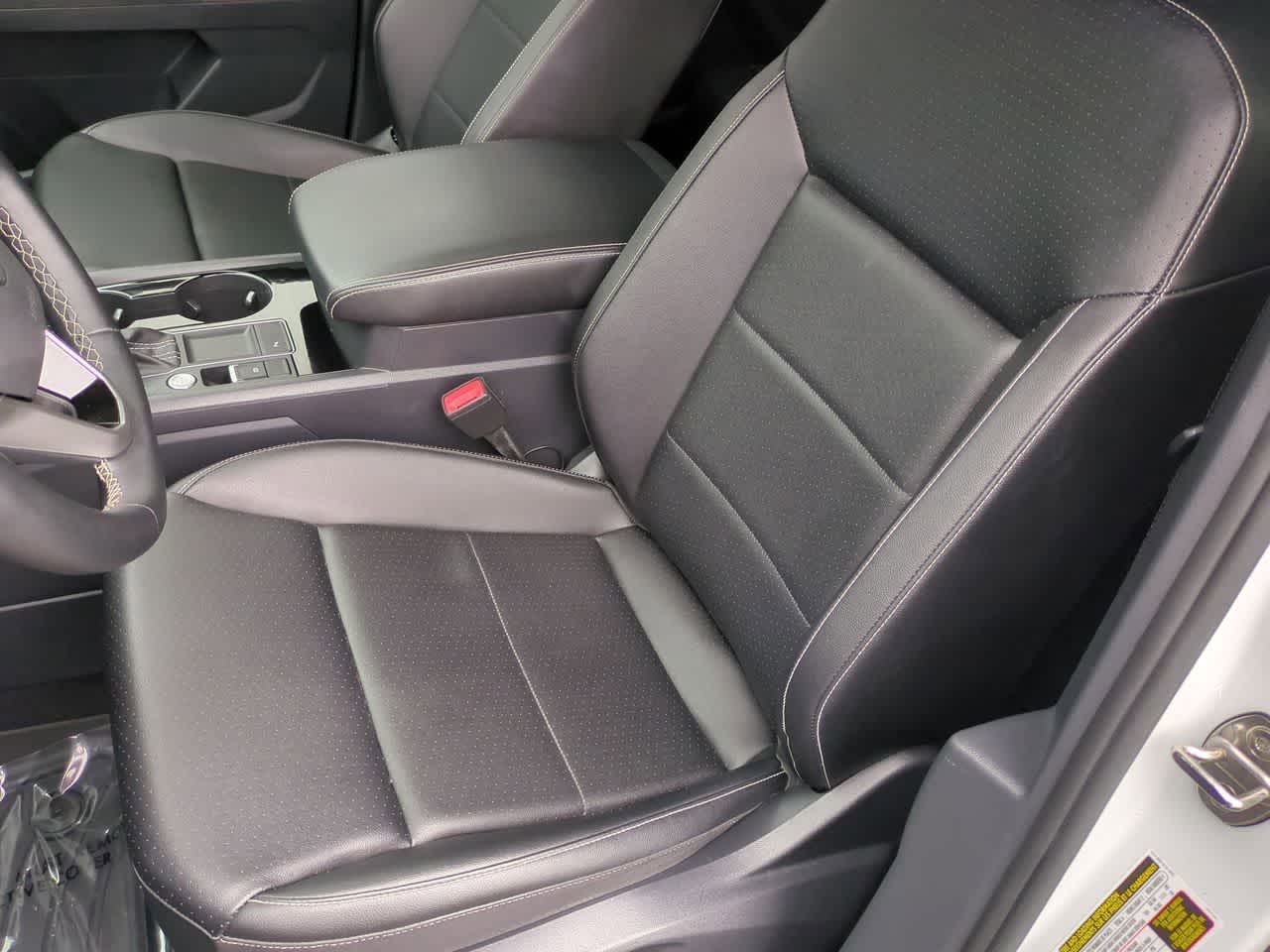 Thumbnail: 2023 Volkswagen Atlas - 17