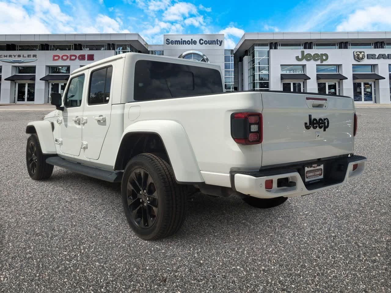 Thumbnail: 2021 Jeep Gladiator - 6