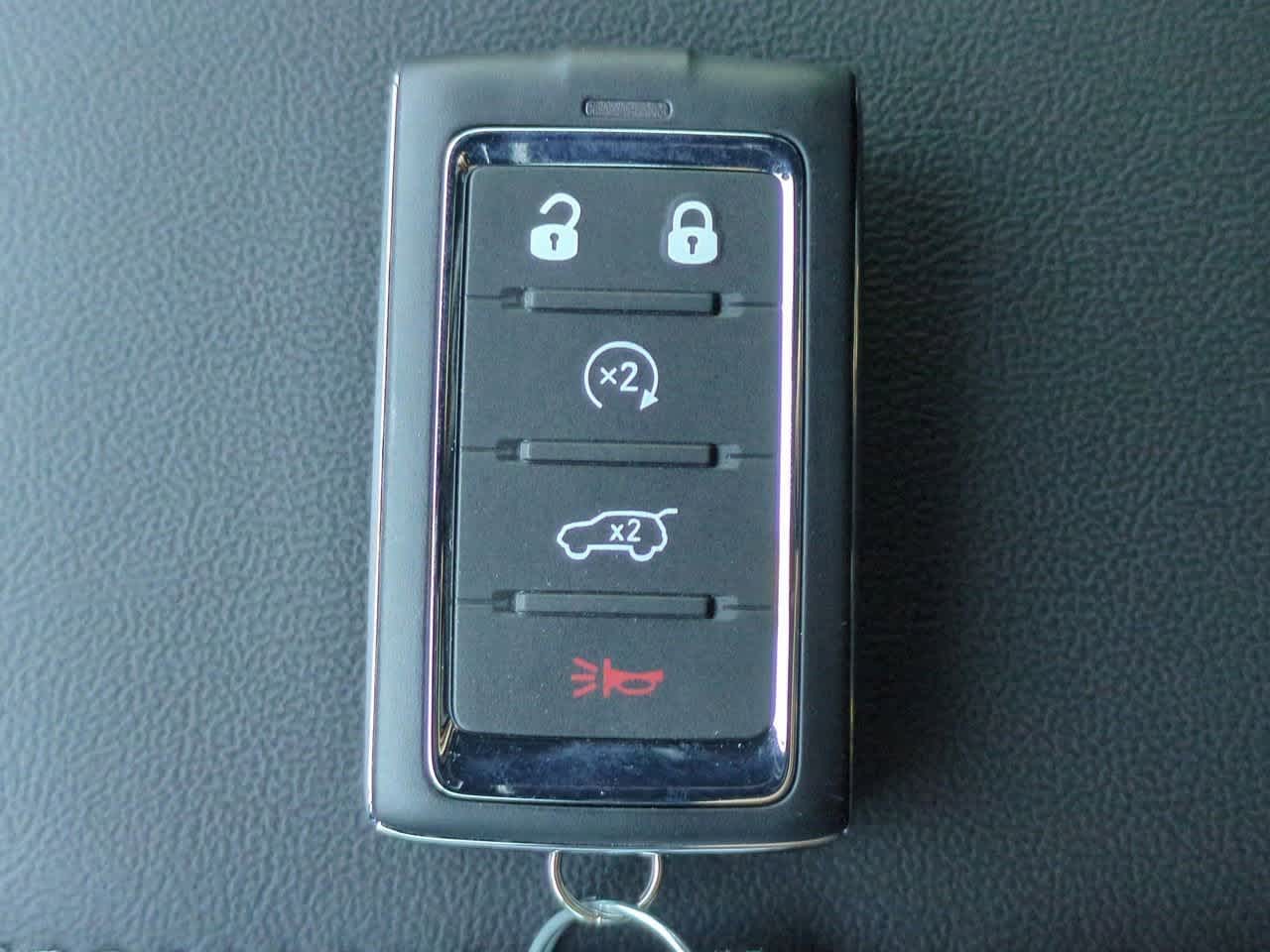 Thumbnail: 2025 Jeep Grand Cherokee - 35