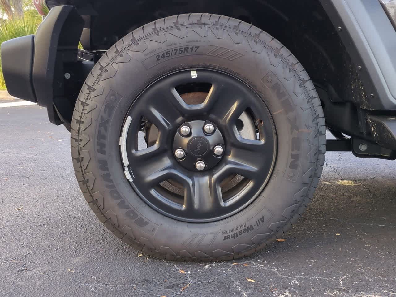 Thumbnail: 2025 Jeep Wrangler - 14