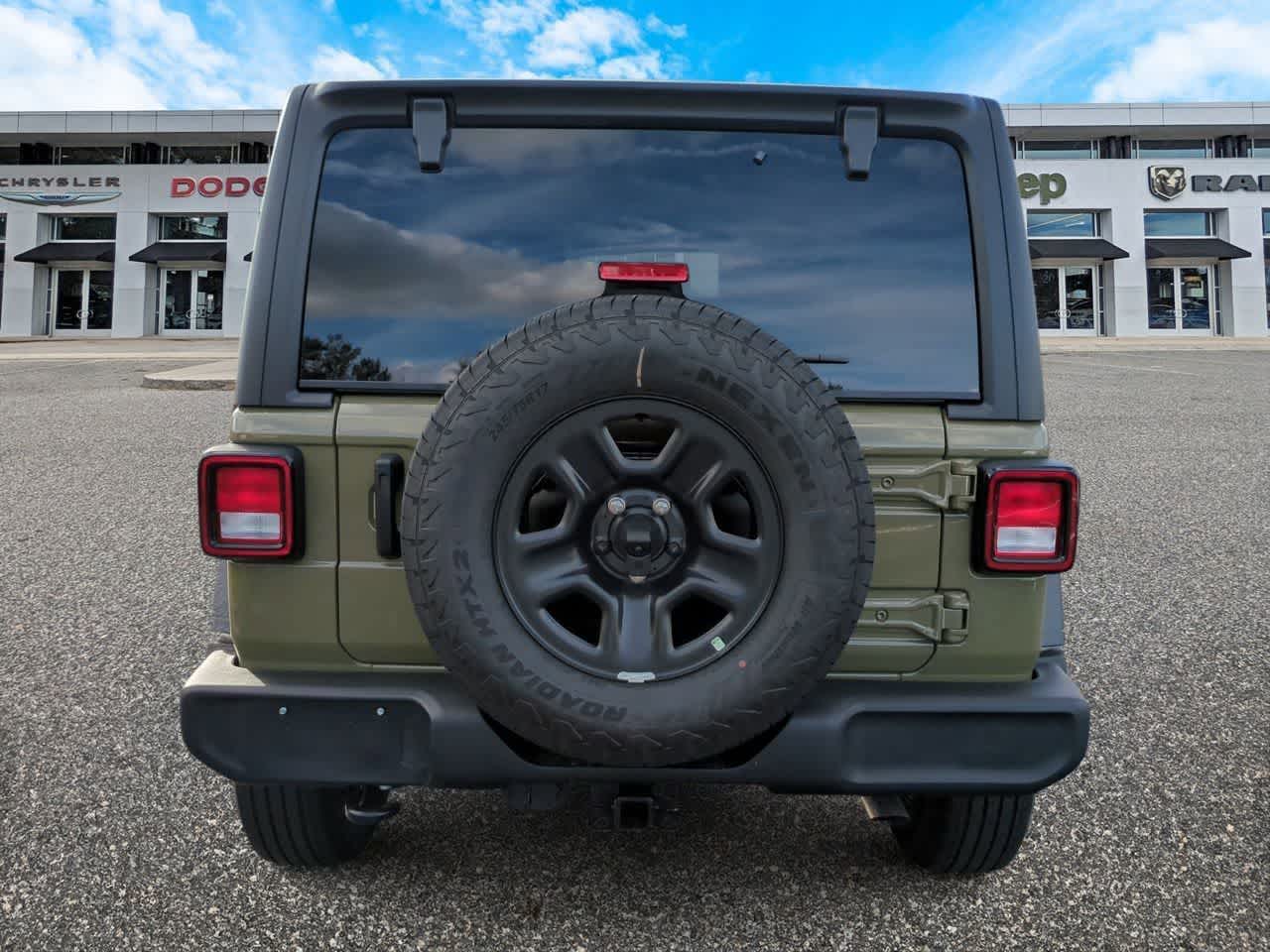 Thumbnail: 2026 Jeep Wrangler - 7