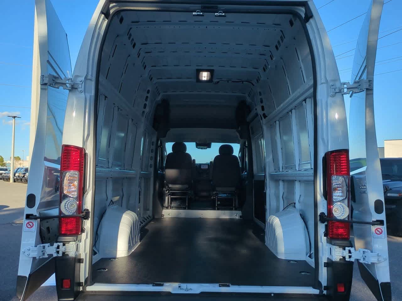 Thumbnail: 2026 RAM ProMaster - 32