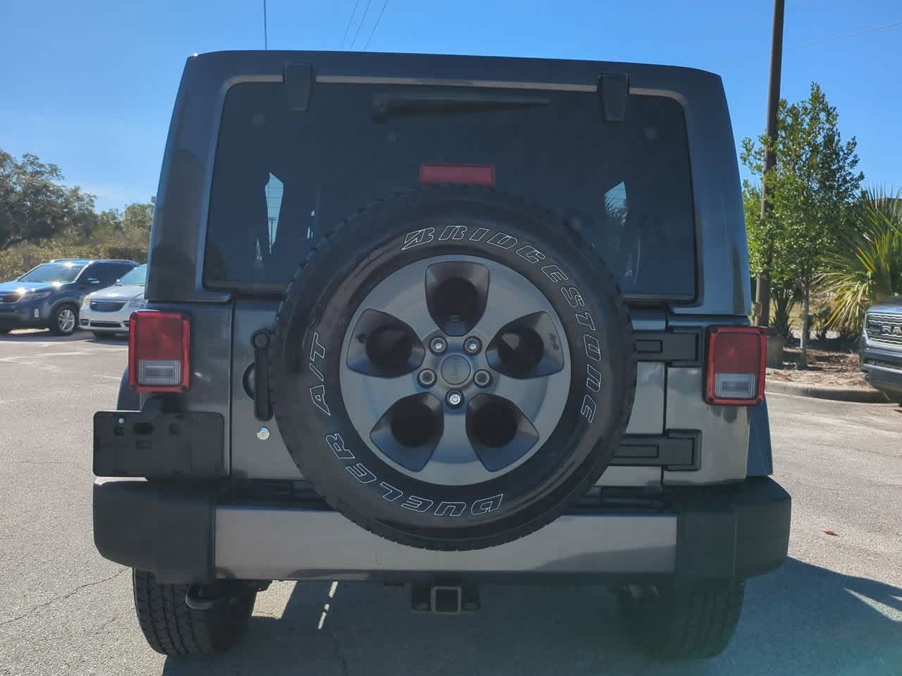 Thumbnail: 2017 Jeep Wrangler - 7