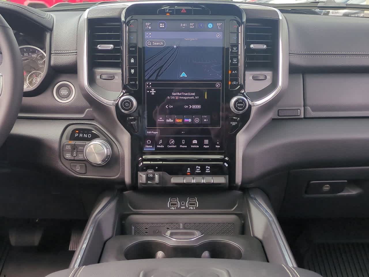 Thumbnail: 2026 RAM 1500 - 29