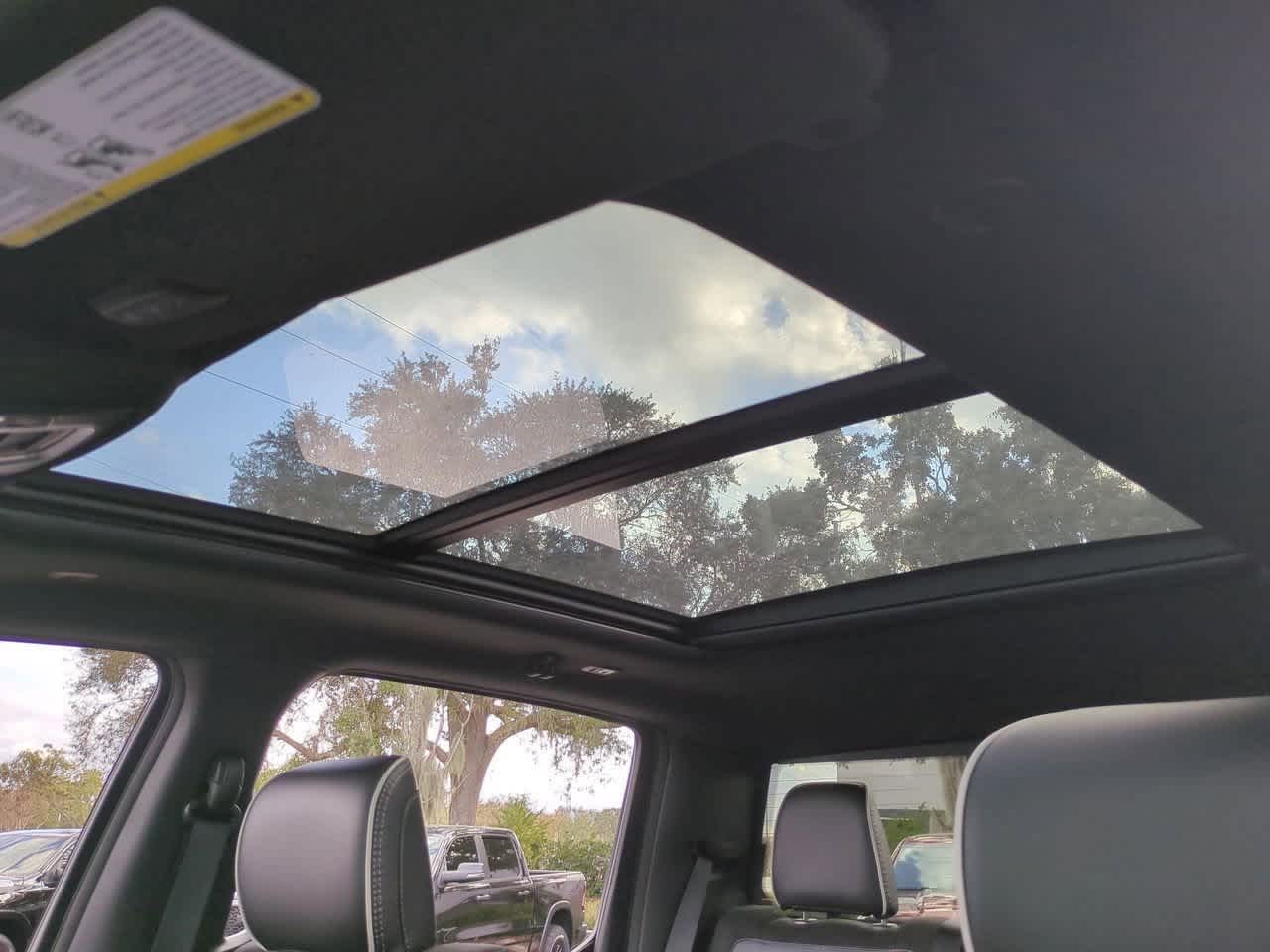 Thumbnail: 2026 RAM 1500 - 19