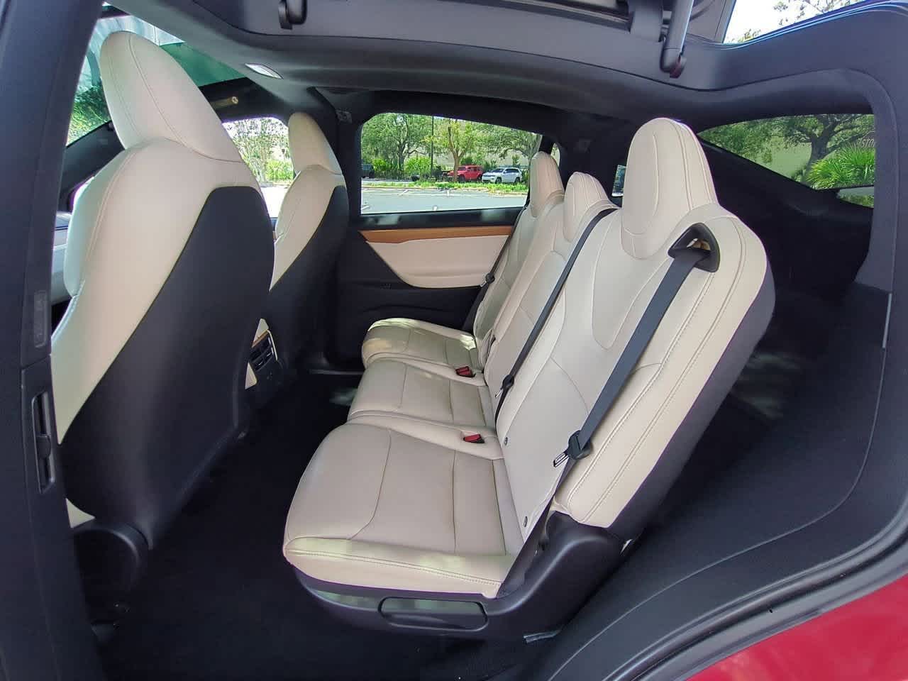 Thumbnail: 2020 Tesla Model X - 18