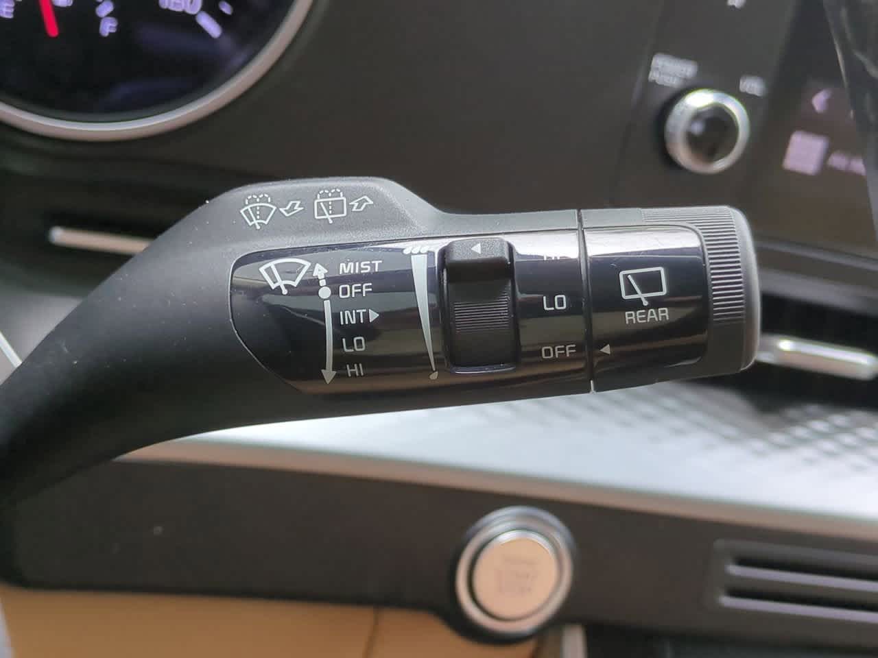 2024 Kia Carnival LX 26
