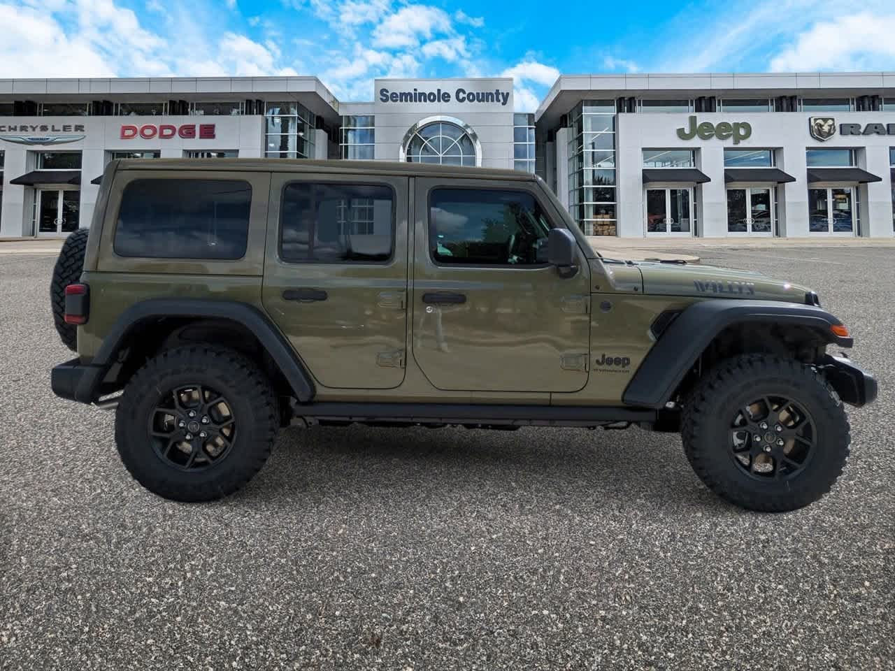 Thumbnail: 2025 Jeep Wrangler - 9