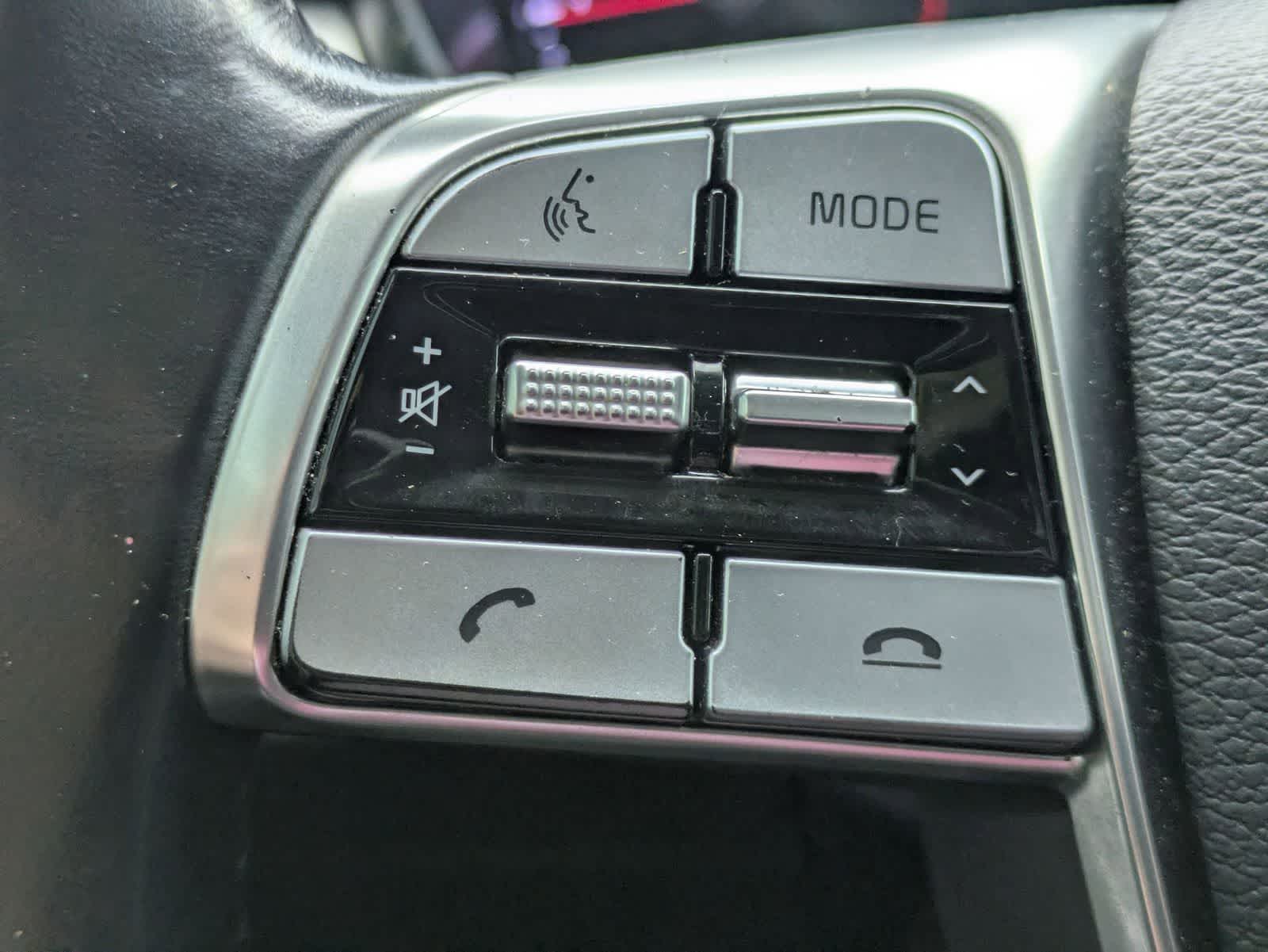 Thumbnail: 2021 Kia Telluride - 8