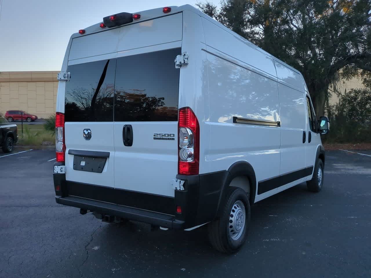 Thumbnail: 2026 RAM ProMaster - 8