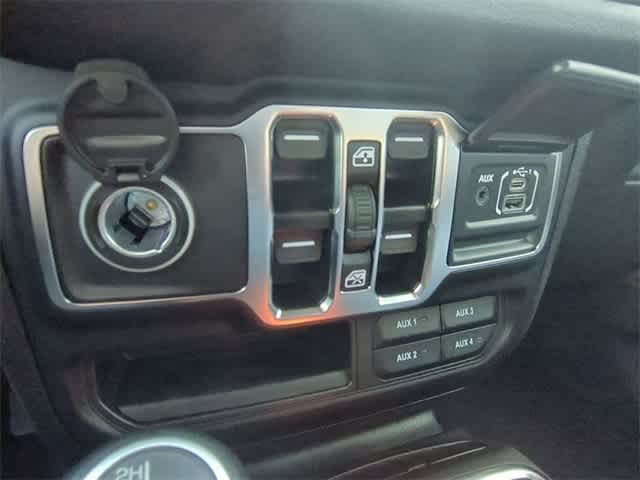 2025 Jeep Wrangler Sport S 31