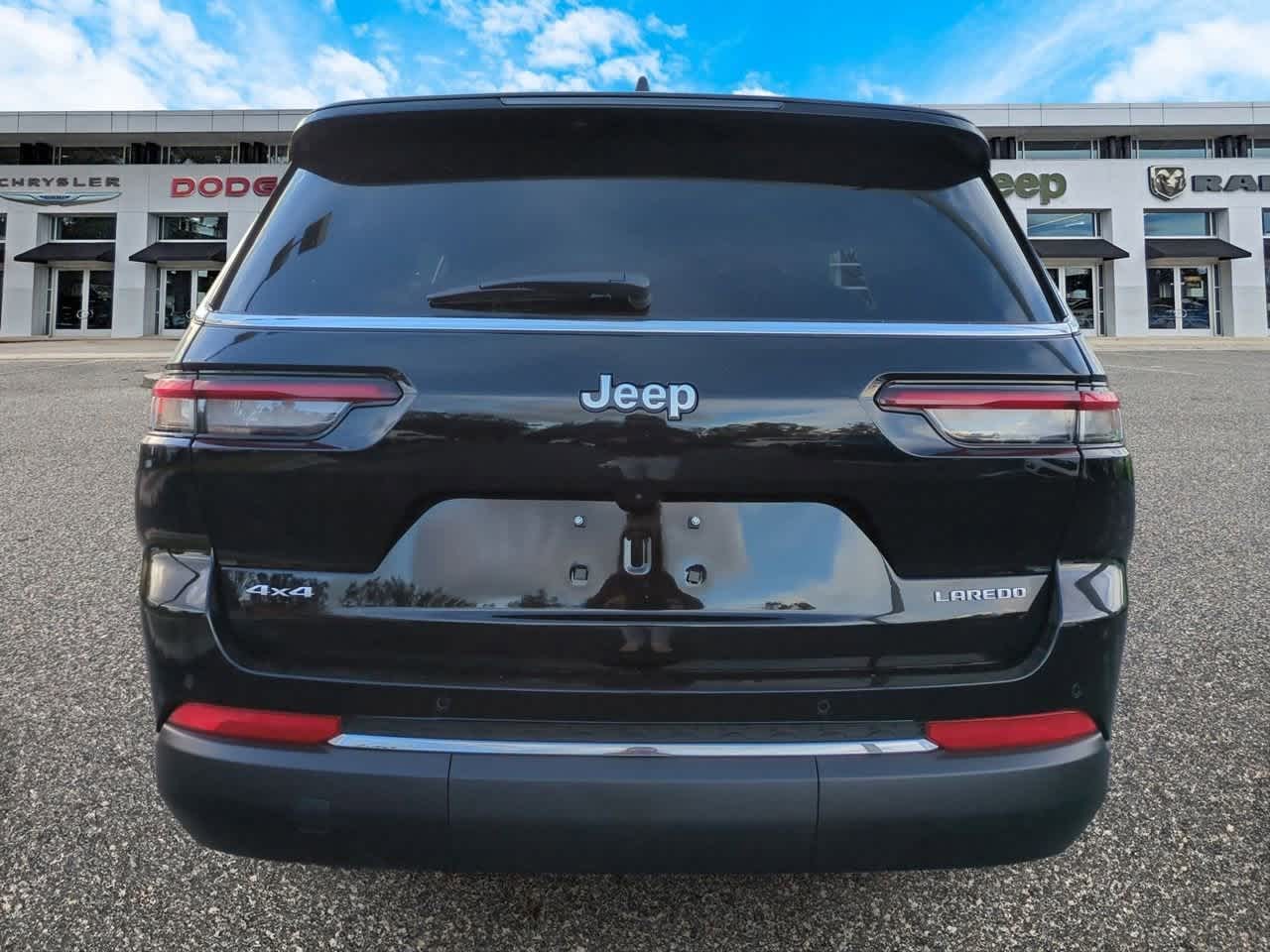 Thumbnail: 2025 Jeep Grand Cherokee L - 7