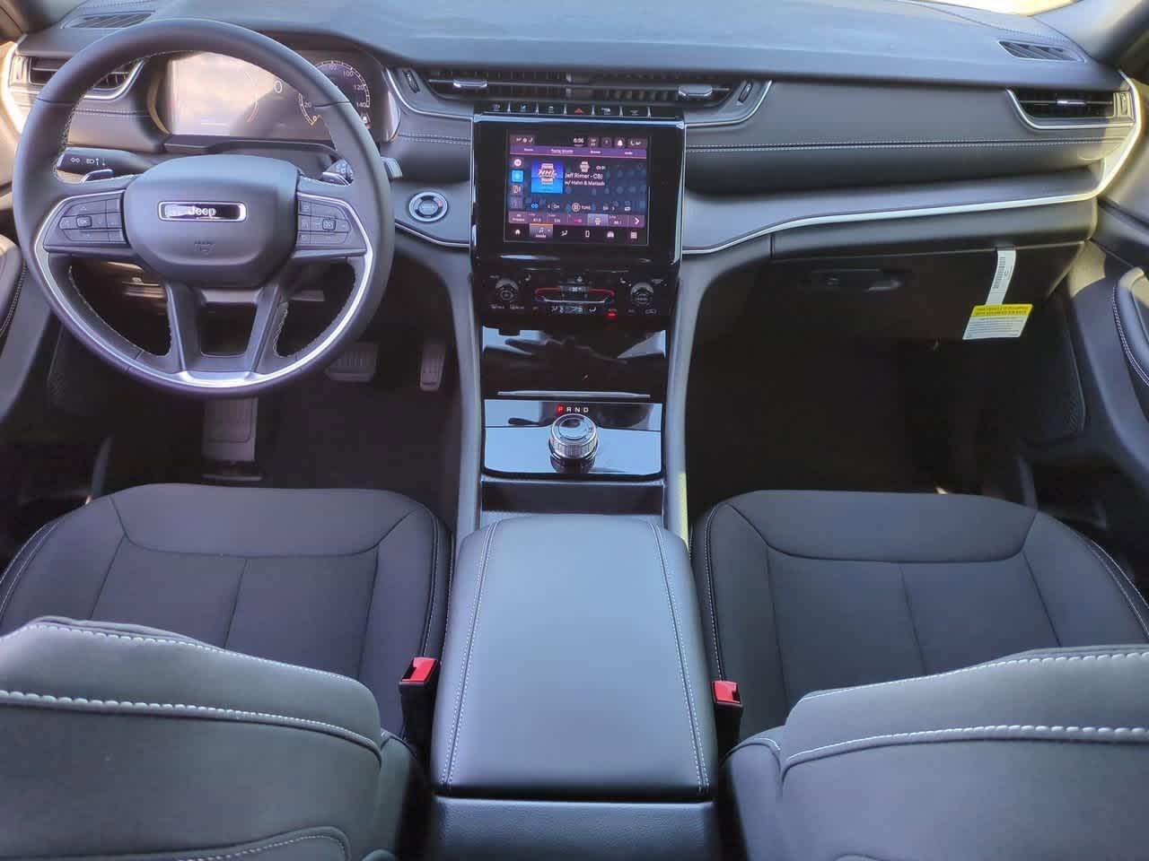 Thumbnail: 2025 Jeep Grand Cherokee - 16