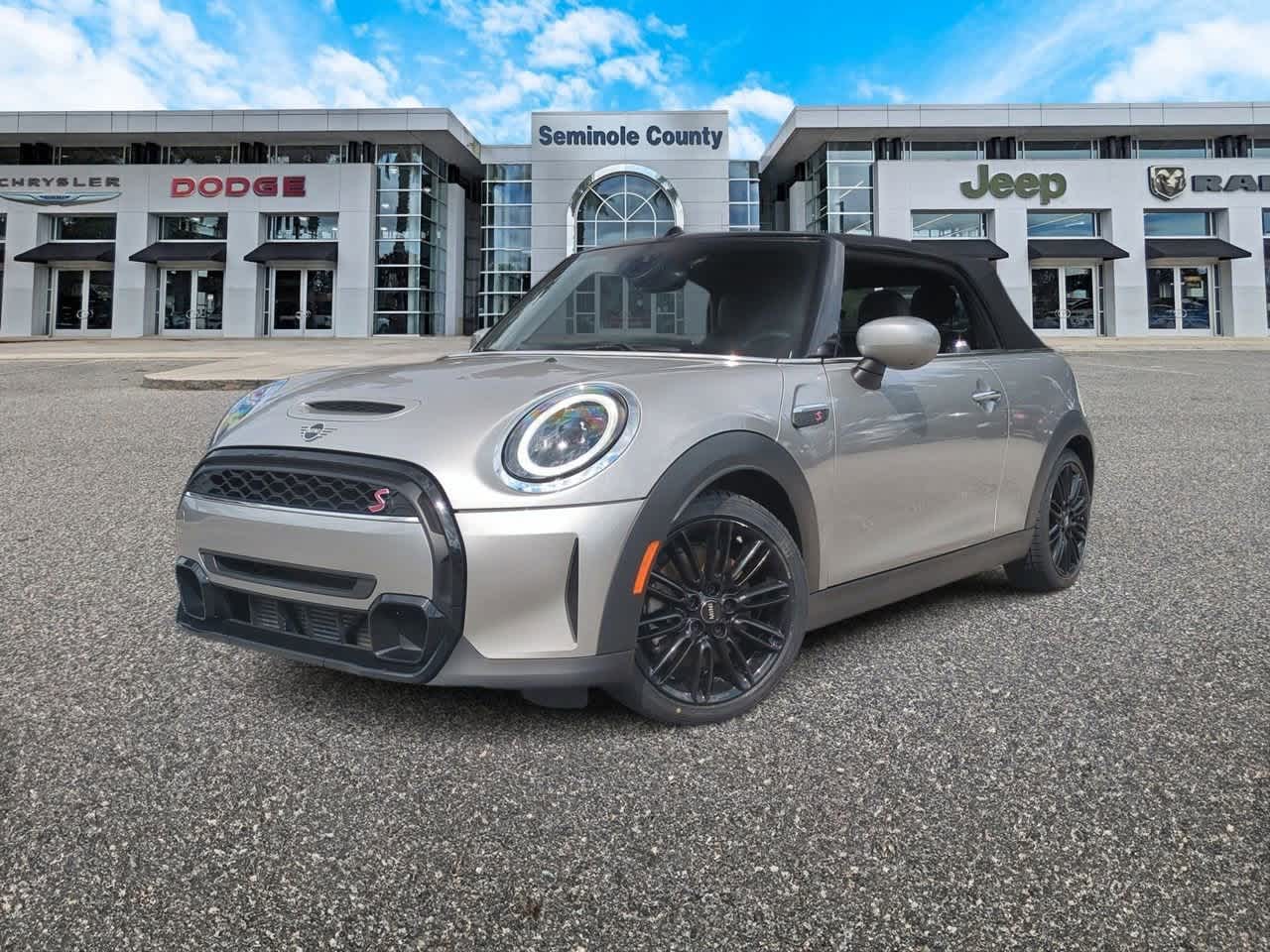 Thumbnail: 2024 MINI Cooper Convertible - 1