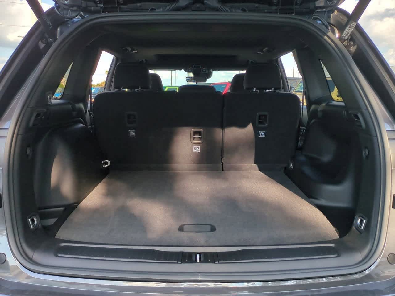 Thumbnail: 2025 Jeep Grand Cherokee - 35