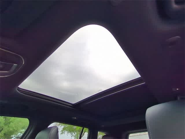 Thumbnail: 2025 Jeep Grand Cherokee - 20