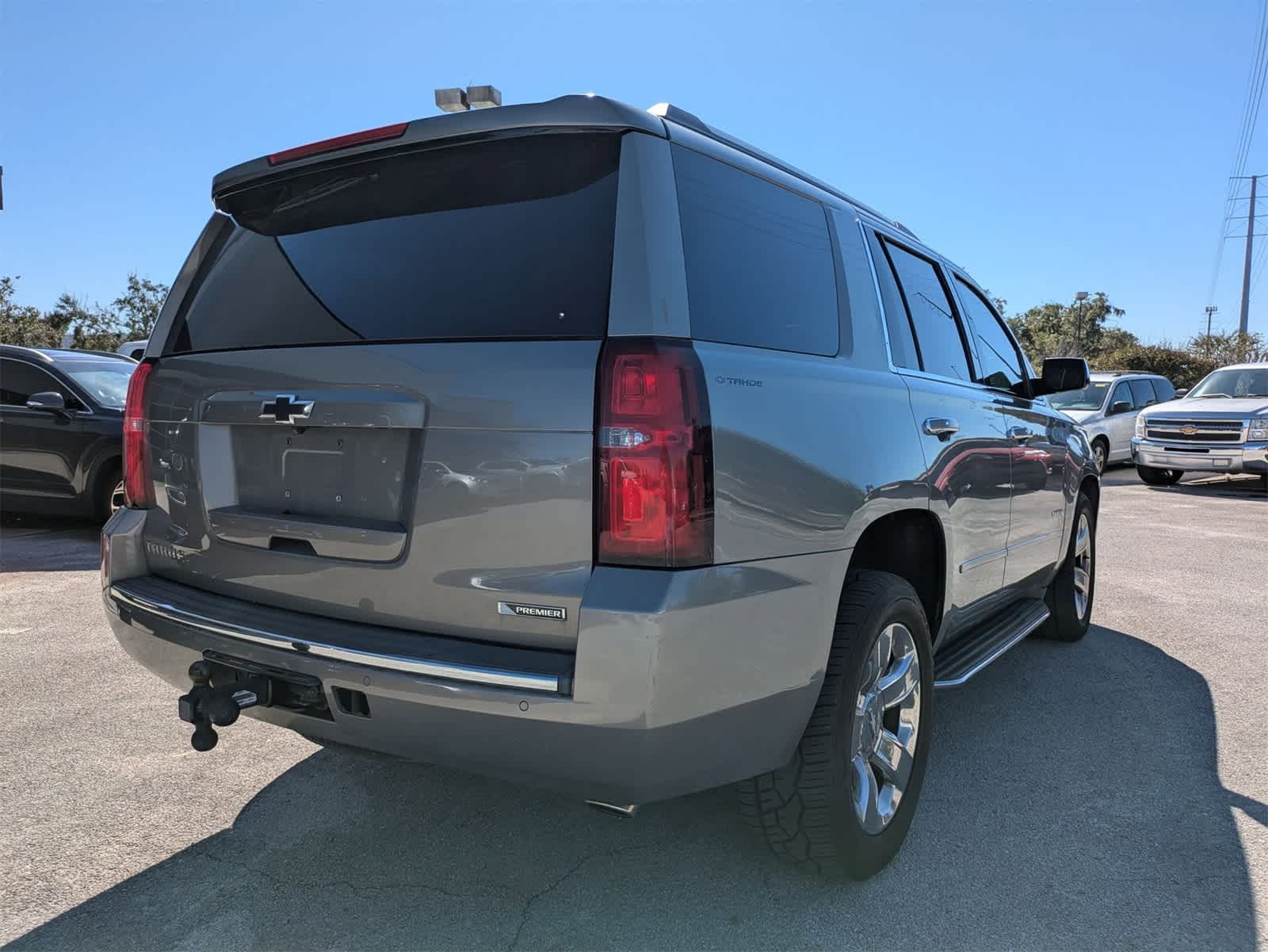 Thumbnail: 2017 Chevrolet Tahoe - 4