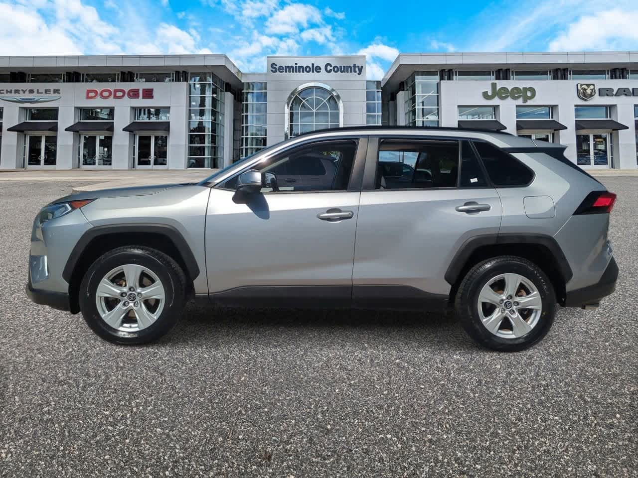 Thumbnail: 2019 Toyota RAV4 - 5