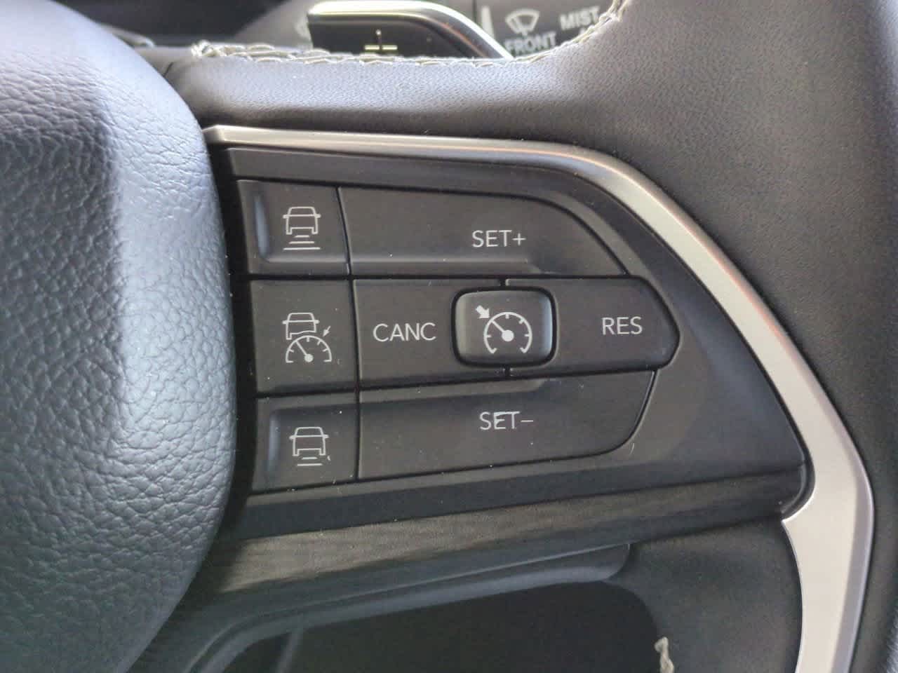 Thumbnail: 2024 Jeep Grand Cherokee - 26