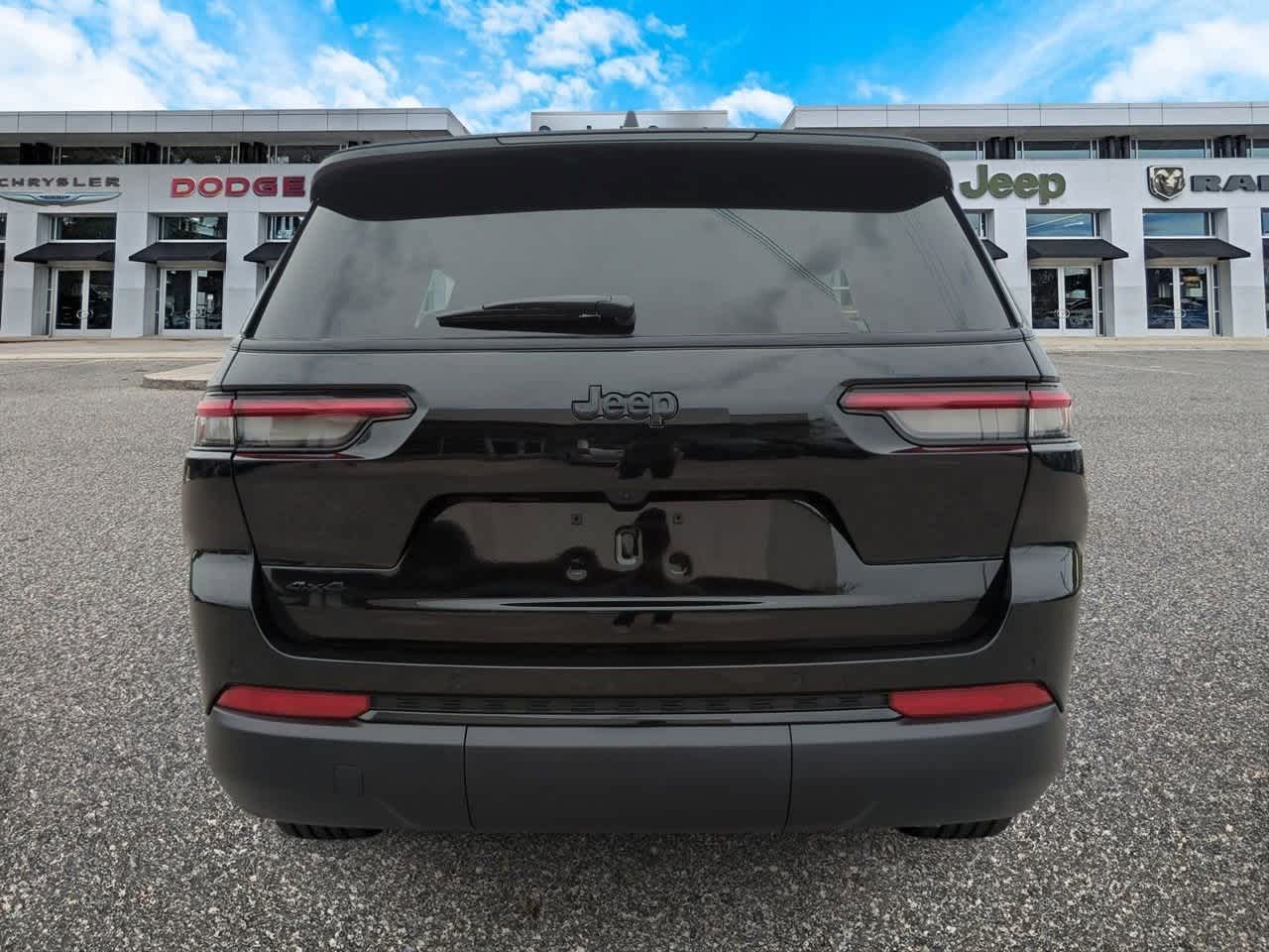 Thumbnail: 2025 Jeep Grand Cherokee L - 7