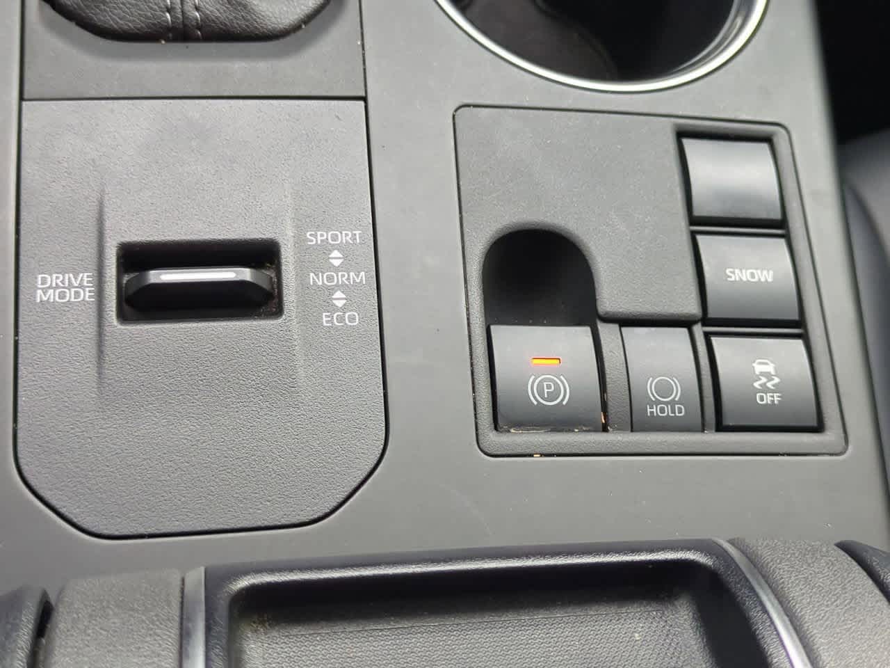 Thumbnail: 2024 Toyota Highlander - 18