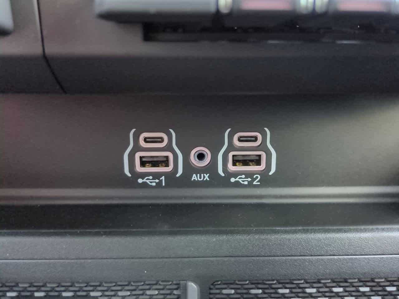 Thumbnail: 2026 RAM 1500 - 32