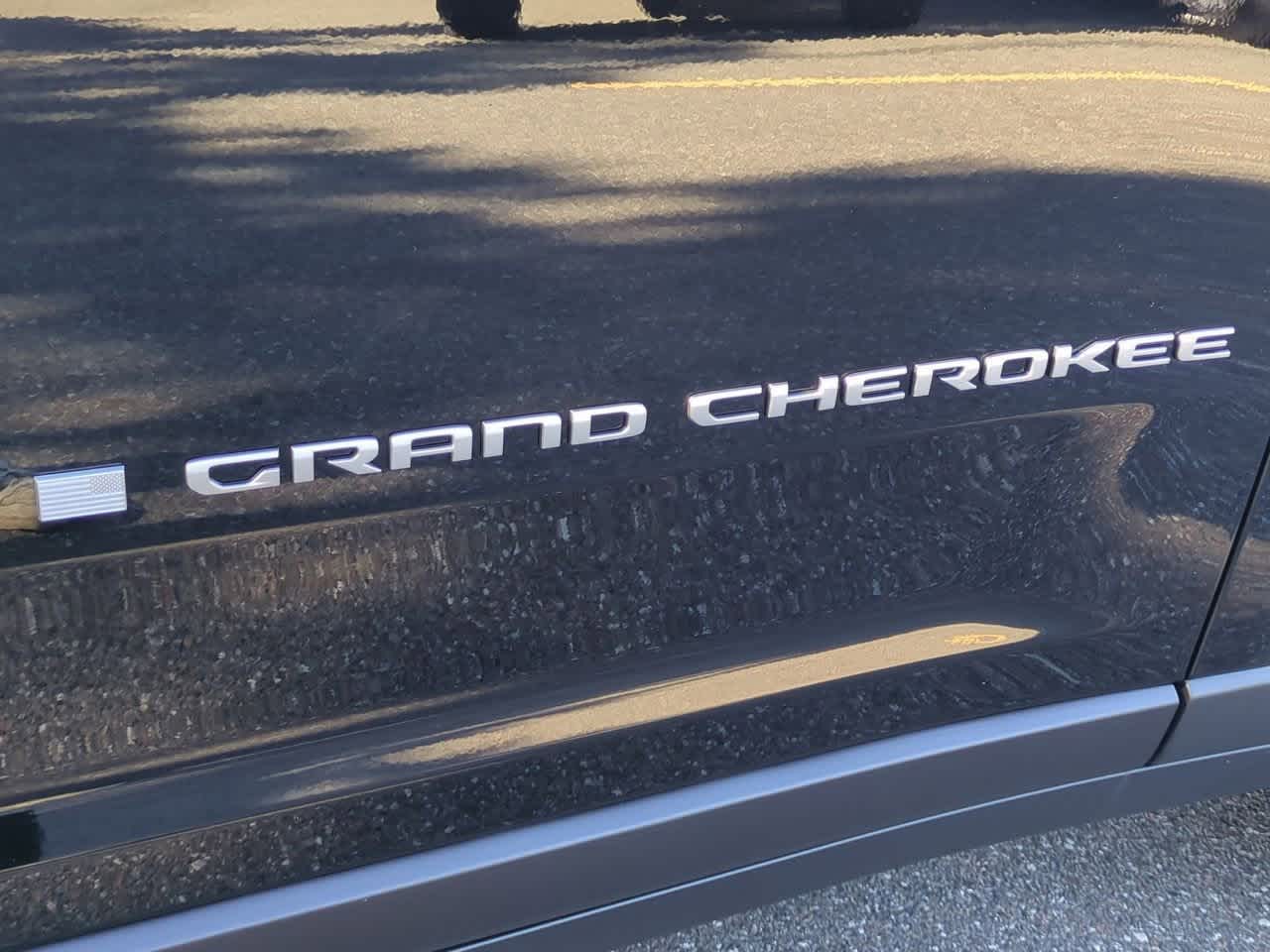 Thumbnail: 2025 Jeep Grand Cherokee - 13