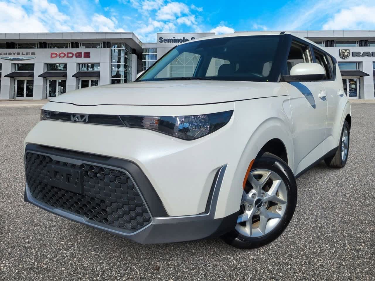 Thumbnail: 2023 Kia Soul - 1