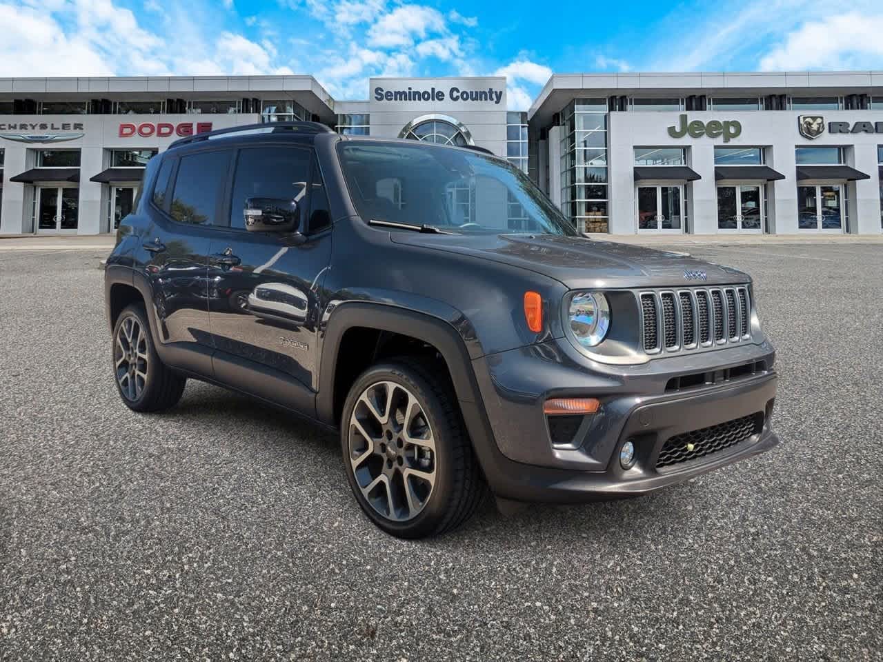 Thumbnail: 2022 Jeep Renegade - 2
