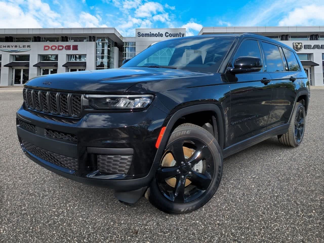 Thumbnail: 2025 Jeep Grand Cherokee L - 1
