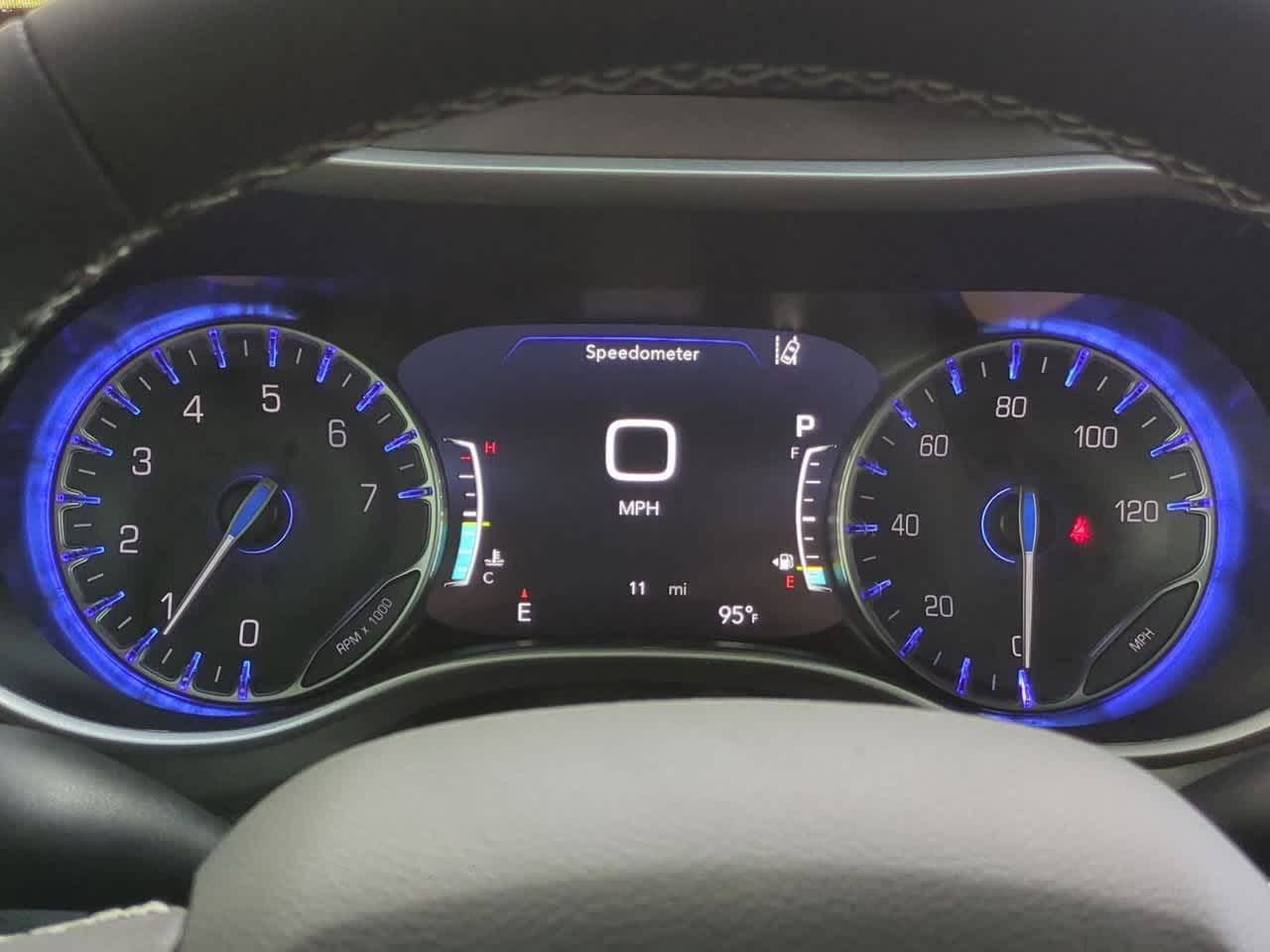 Thumbnail: 2026 Chrysler Voyager - 33