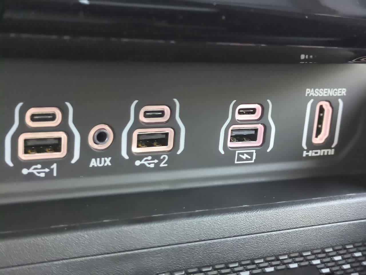Thumbnail: 2026 RAM 1500 - 32