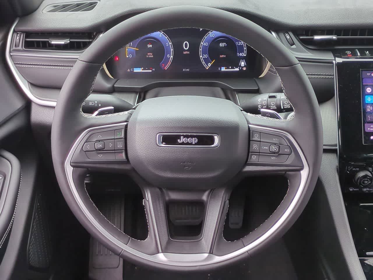 Thumbnail: 2025 Jeep Grand Cherokee - 23