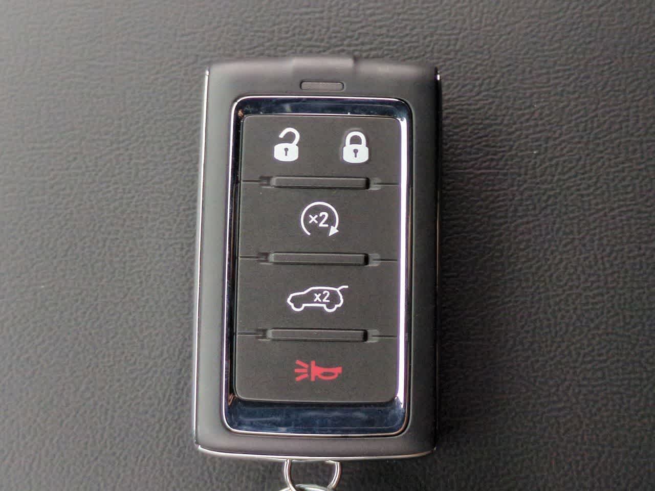 Thumbnail: 2025 Jeep Grand Cherokee - 35