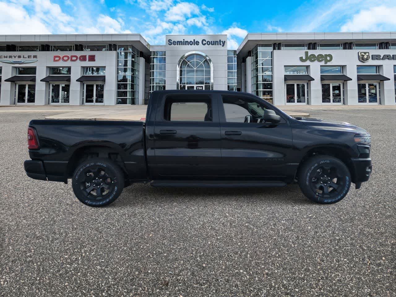 Thumbnail: 2026 RAM 1500 - 9