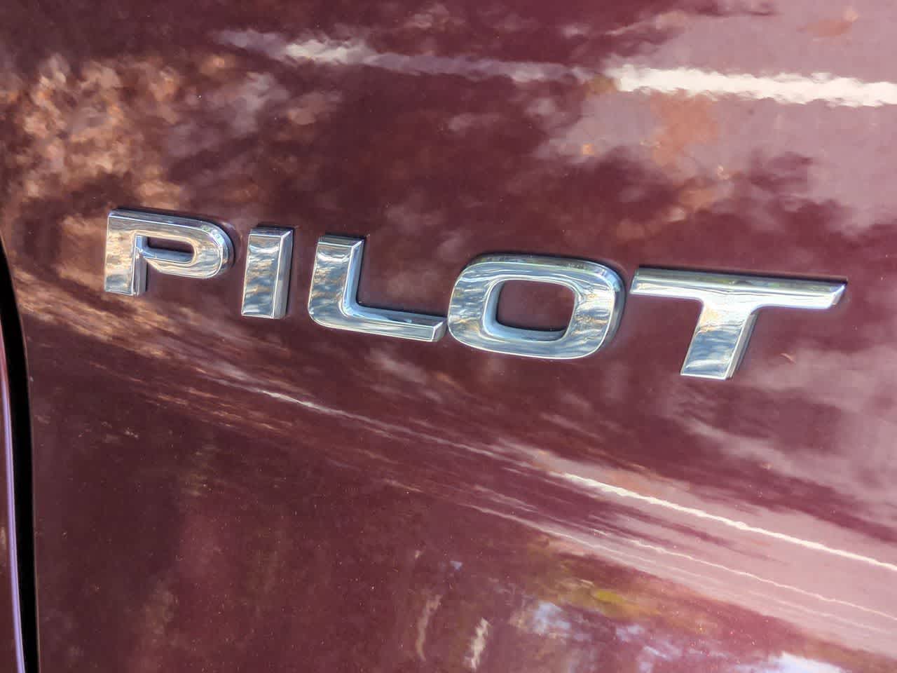 Thumbnail: 2019 Honda Pilot - 13