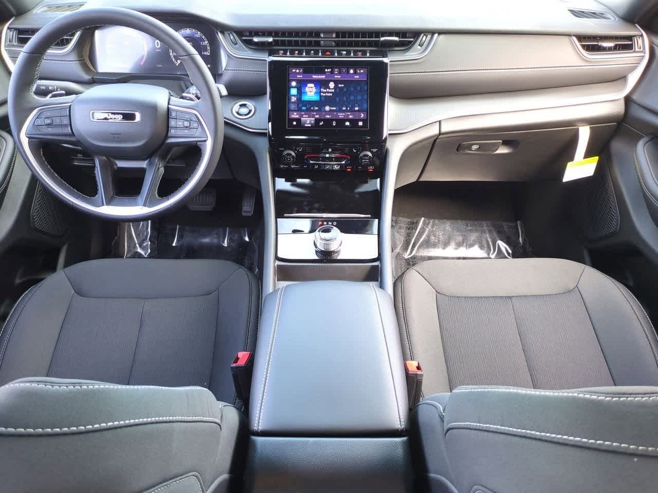Thumbnail: 2025 Jeep Grand Cherokee - 16