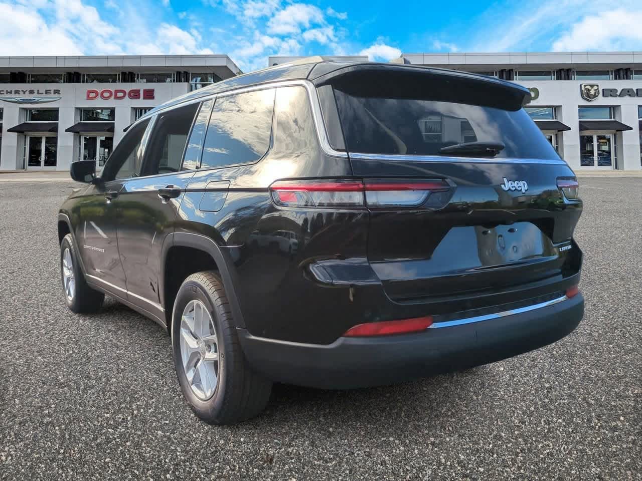 Thumbnail: 2025 Jeep Grand Cherokee L - 6