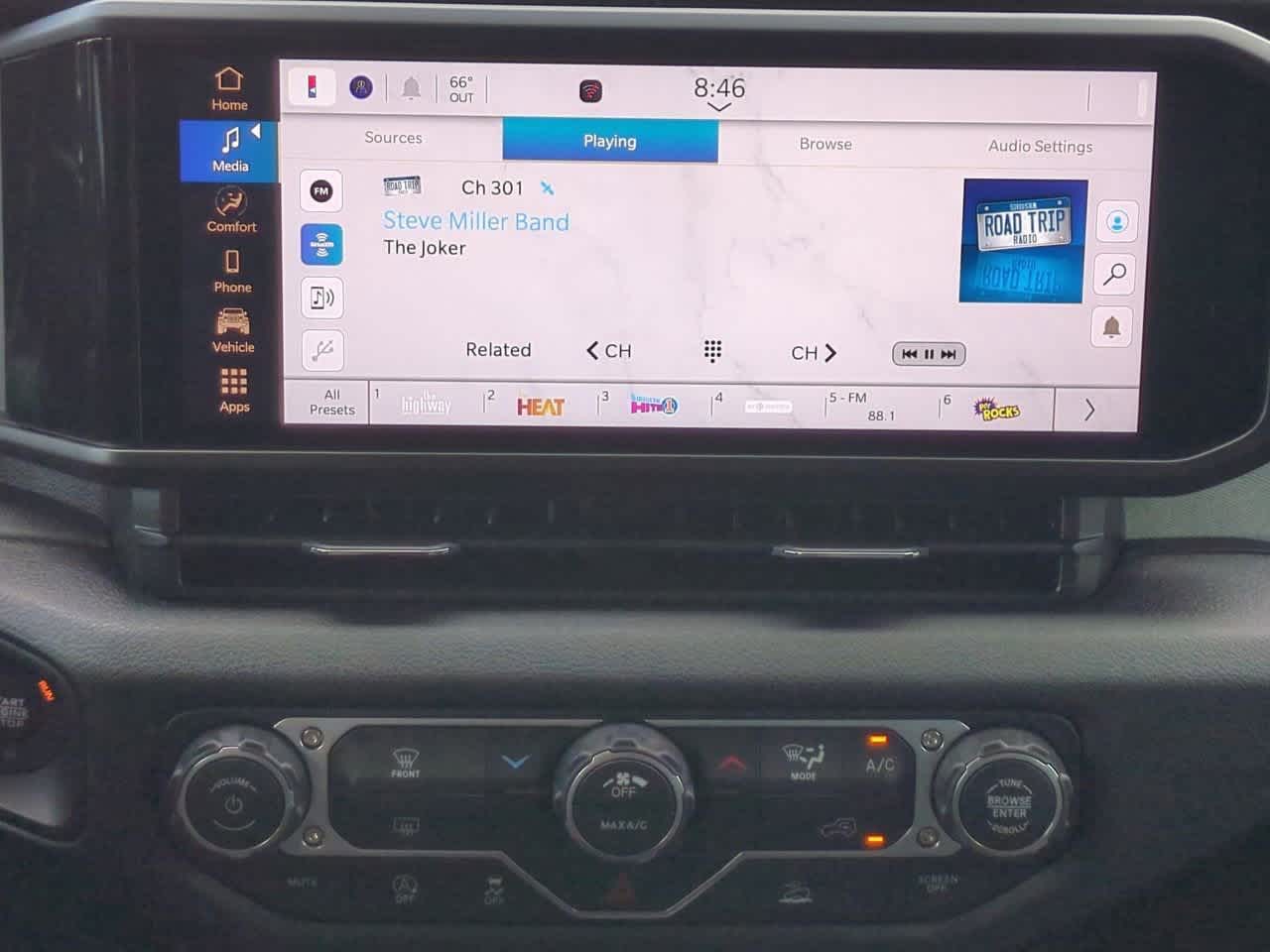 Thumbnail: 2026 Jeep Wrangler - 26