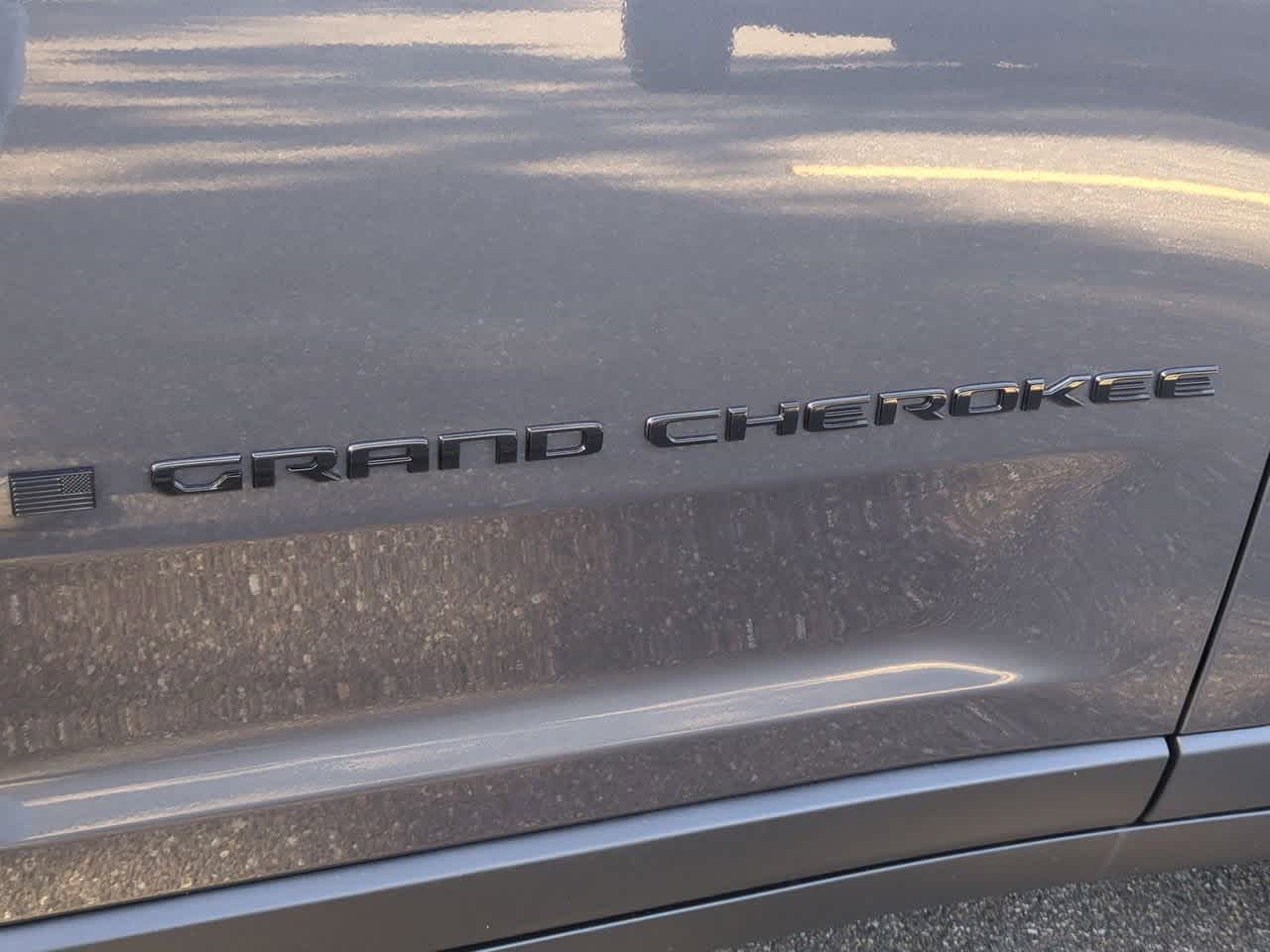 Thumbnail: 2025 Jeep Grand Cherokee - 13