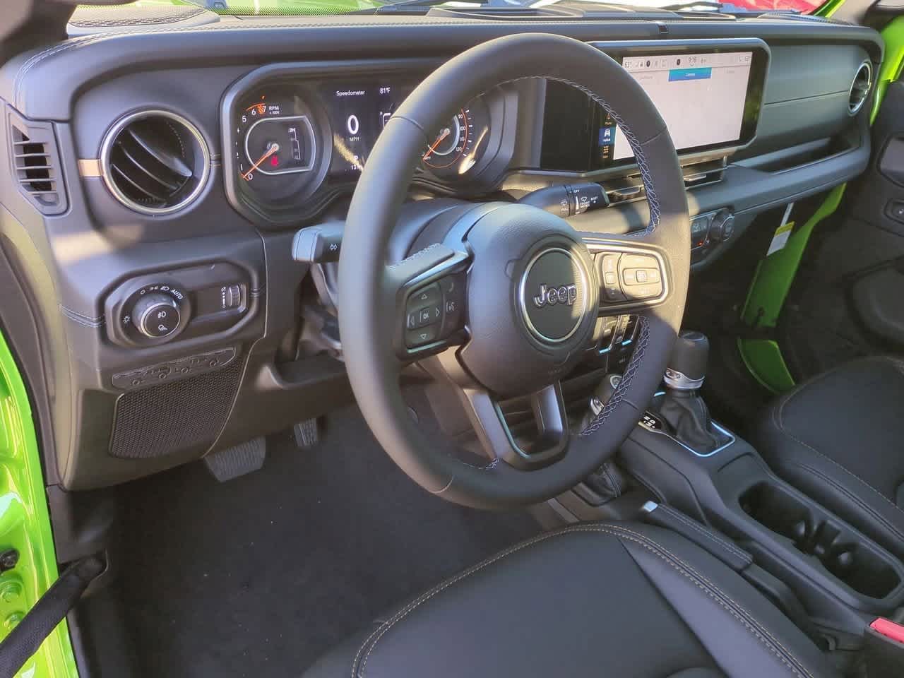 Thumbnail: 2025 Jeep Gladiator - 10