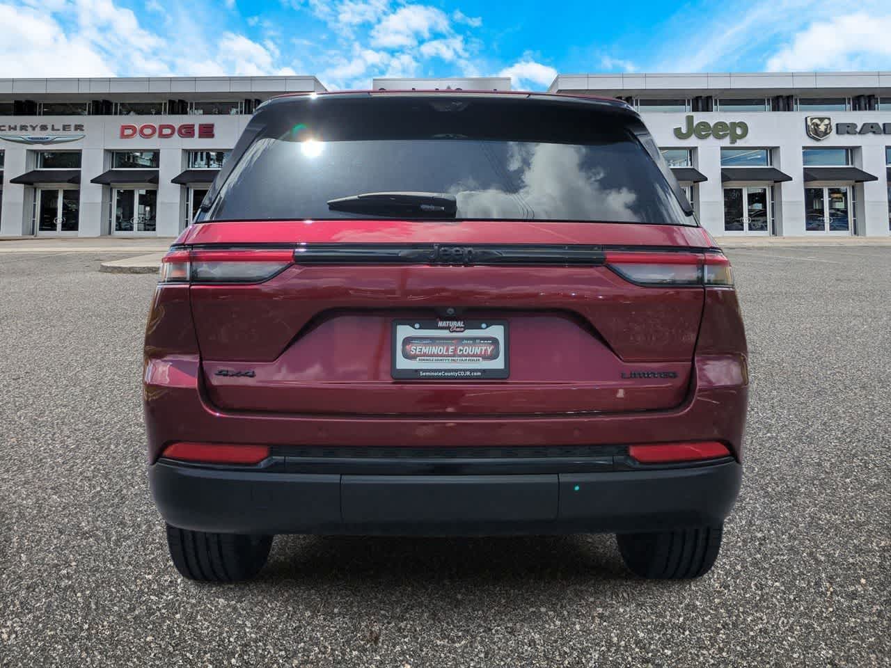 Thumbnail: 2023 Jeep Grand Cherokee - 7