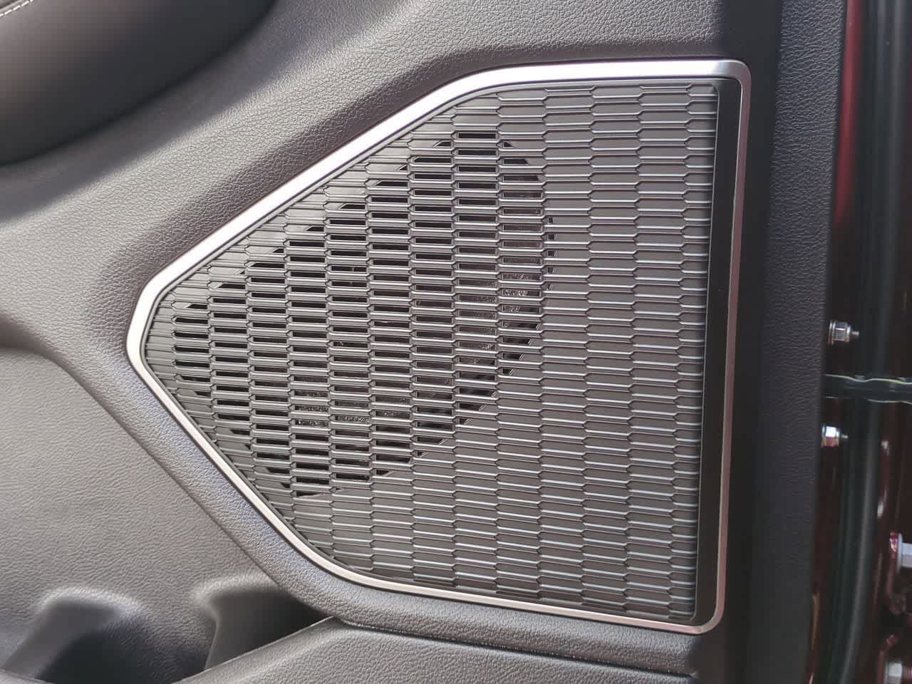 Thumbnail: 2026 Jeep Grand Cherokee - 32