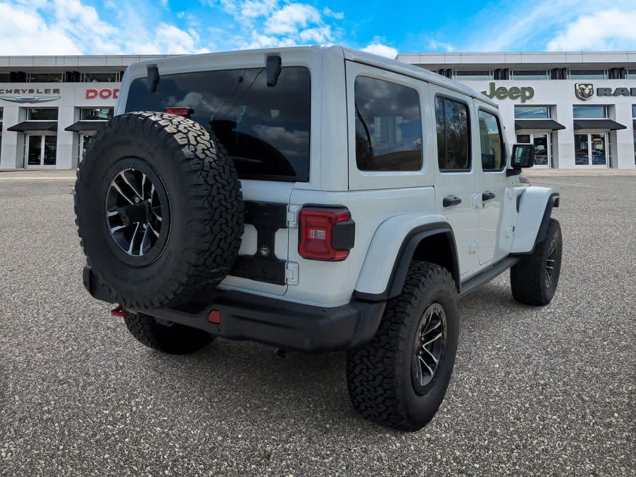 Thumbnail: 2026 Jeep Wrangler - 8