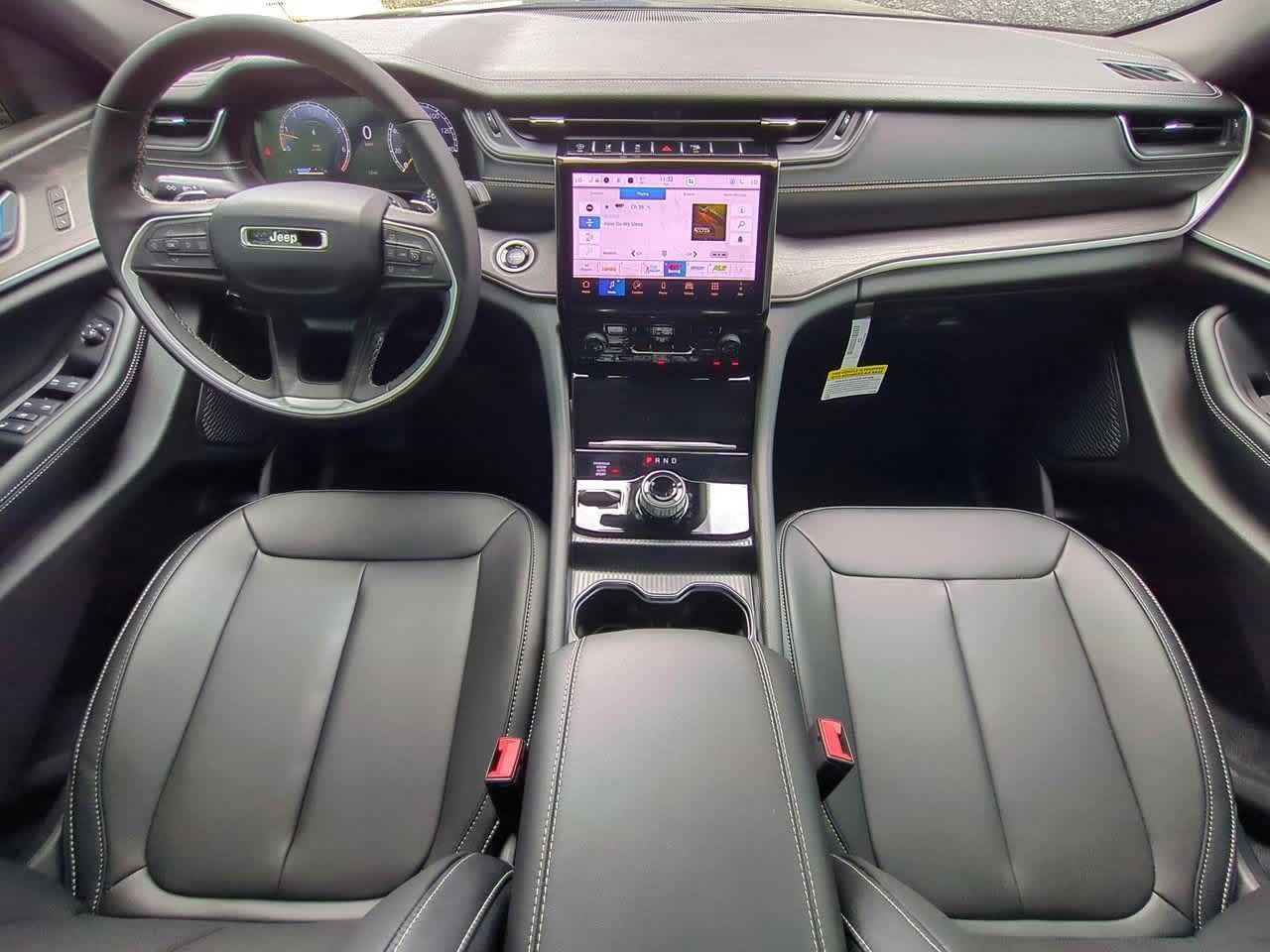 2025 Jeep Grand Cherokee Limited Edition 15