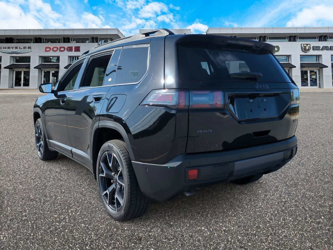 Thumbnail: 2026 Jeep Cherokee - 6