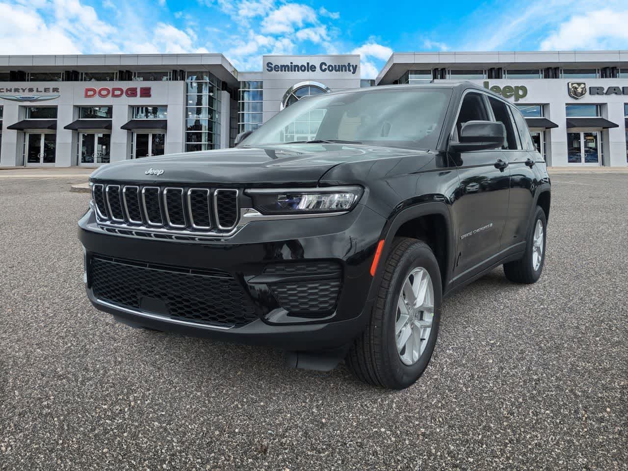 Thumbnail: 2026 Jeep Grand Cherokee - 4